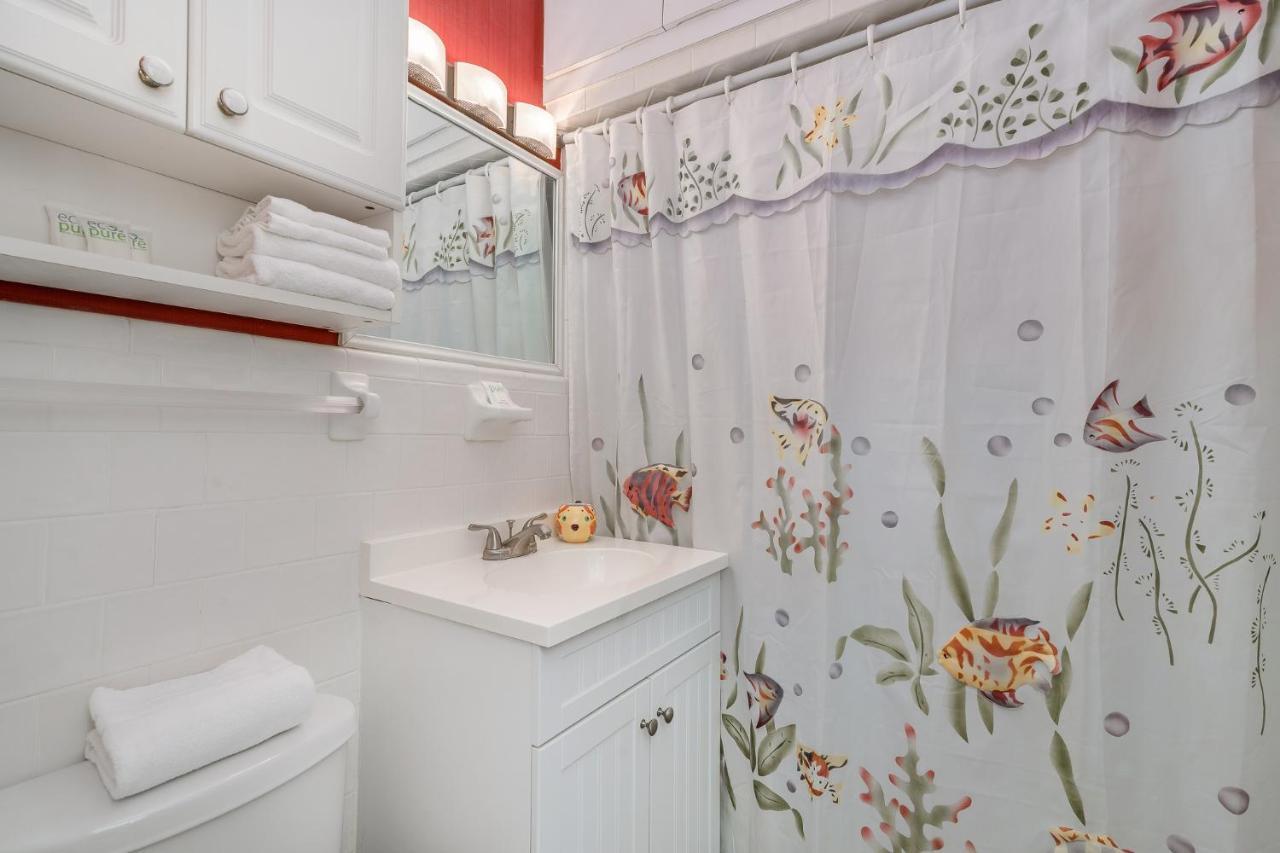 Sea Rocket 18 Apartman St. Pete Beach Kültér fotó