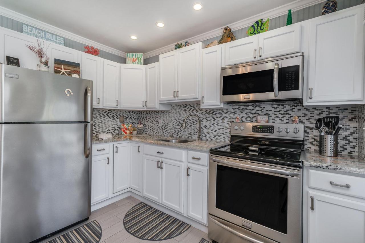 Sea Rocket 18 Apartman St. Pete Beach Kültér fotó